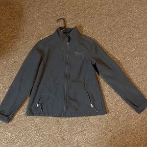 Used but in good condition black sonic jacket